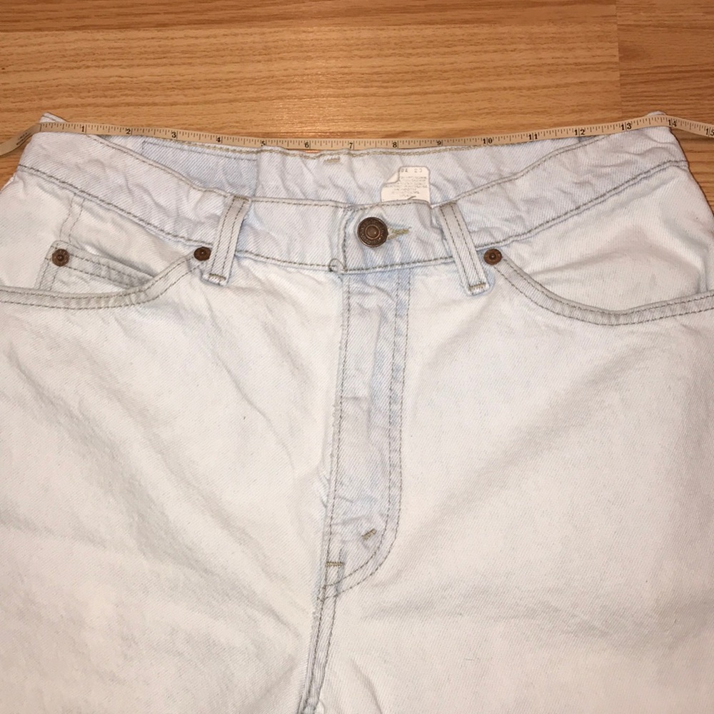 Vintage Levi shorts orange tag - Picture 10 of 13